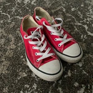 Red converse